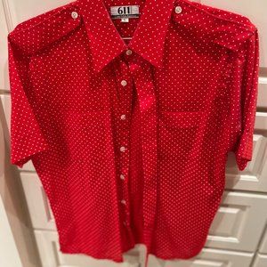 RED SHORT SLEEVE SHIRT. SAKS 5TH AVENUE, RED WITH WHTE DOTS. SIZE L. WASH/DRY